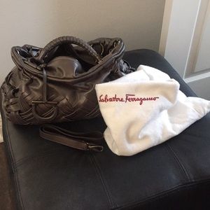 Authentic SALVATORE FERRAGAMO OTTAVIA LEATHER BAG